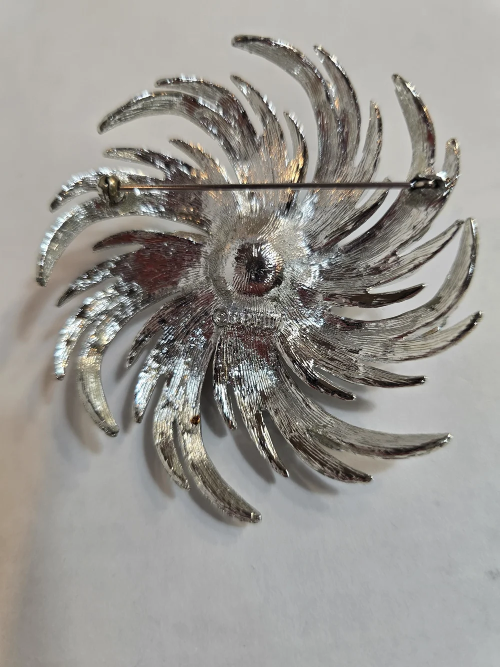 Sarah Coventry Silver-tone Swirl Brooch with Pearl Center